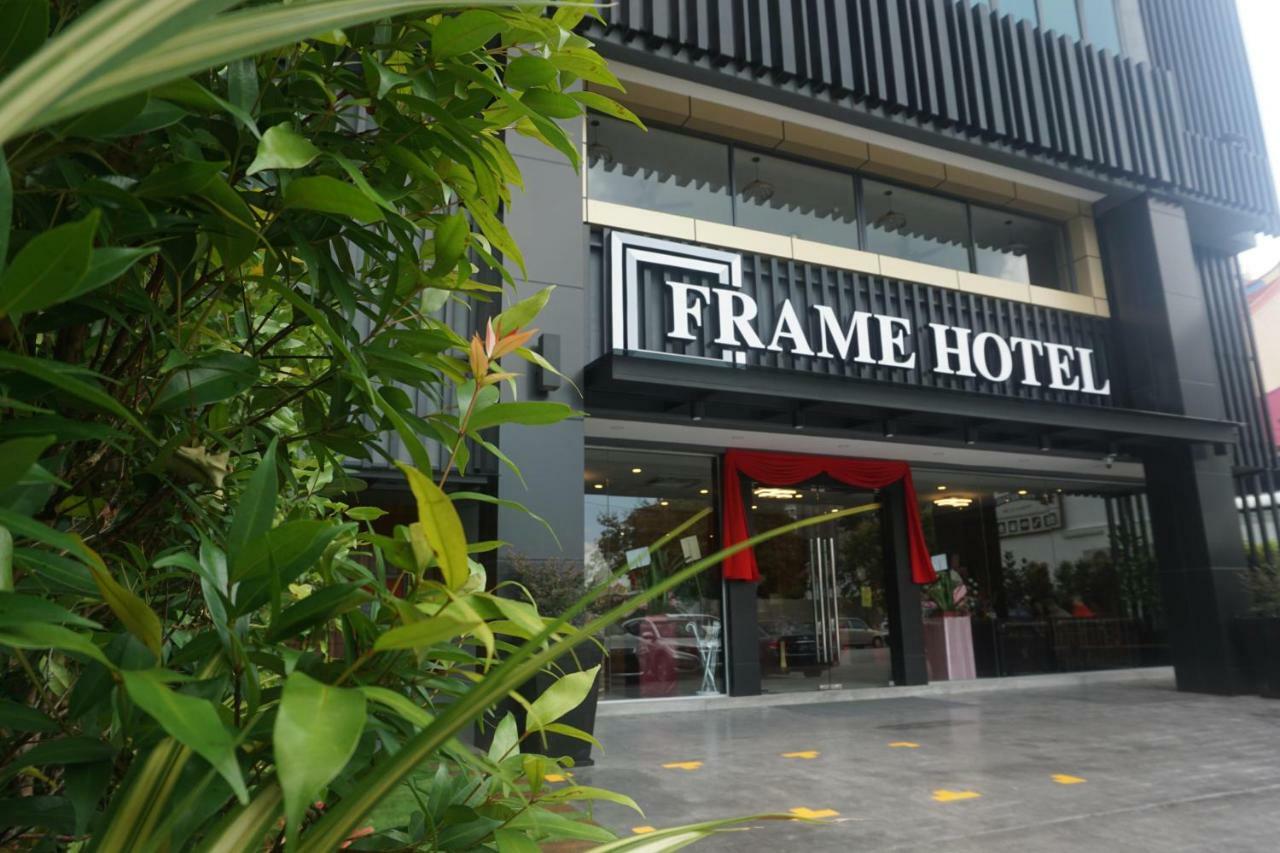 โรงแรมเฟรม จอร์จทาวน์ ภายนอก รูปภาพ